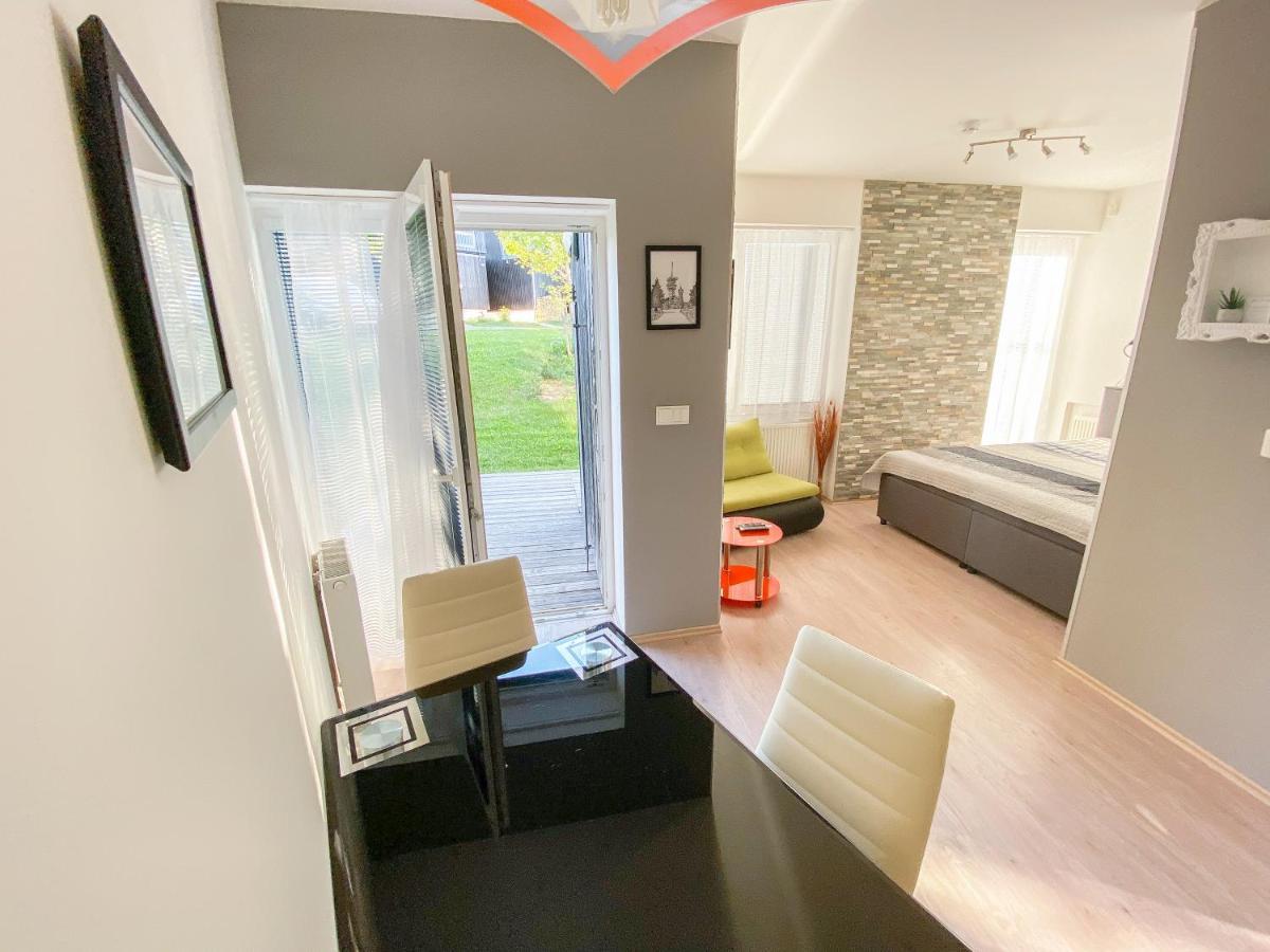 Miky Apartman Klinovec Loučná pod Klínovcem エクステリア 写真